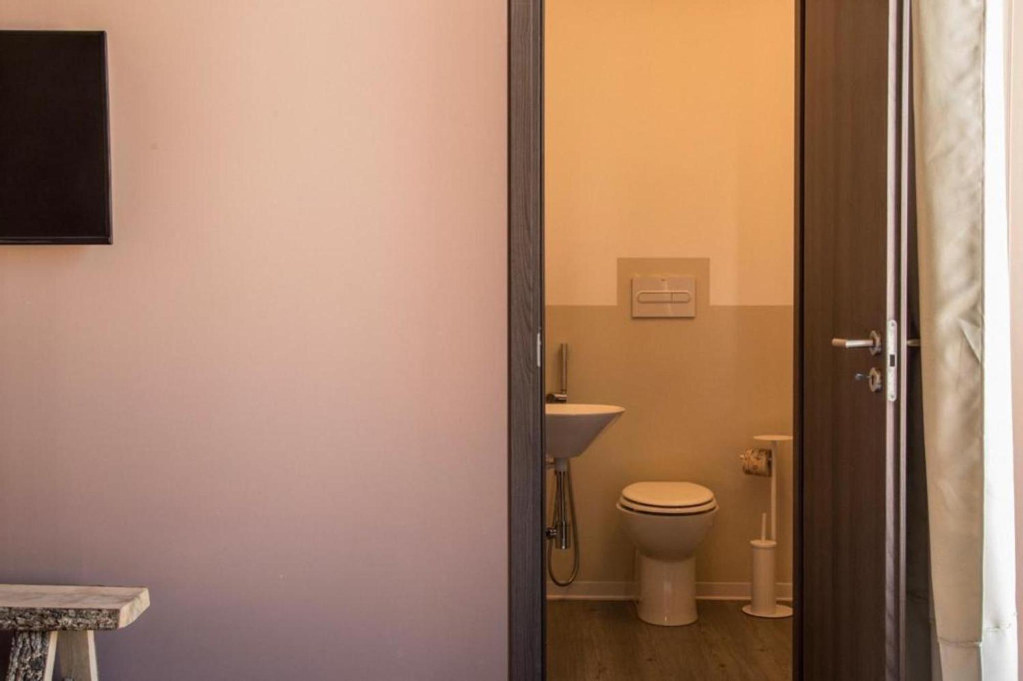 Dimora Nettare Hotel Brindisi Room photo